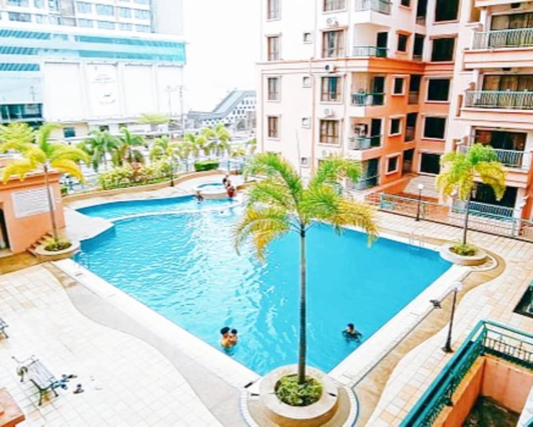 Marina Court Kota Kinabalu Sabah By Zizie Homes 외부 사진